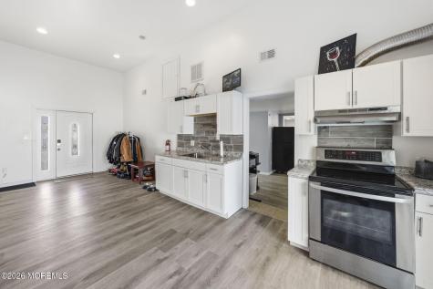 67 London Road Brick NJ 08723