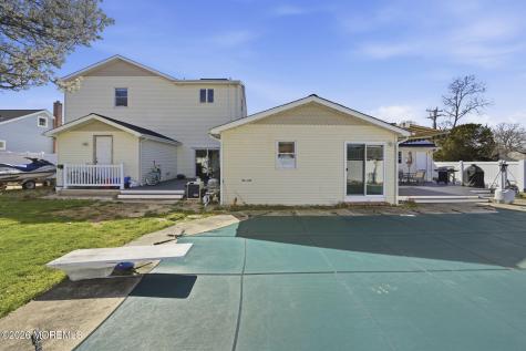67 London Road Brick NJ 08723