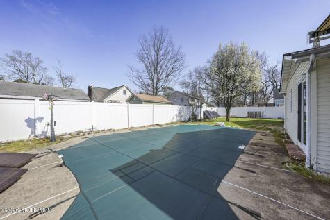 67 London Road Brick NJ 08723