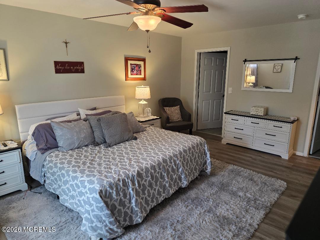 32 Pulaski Drive Barnegat NJ 08005