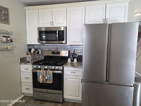 32 Pulaski Drive Barnegat NJ 08005