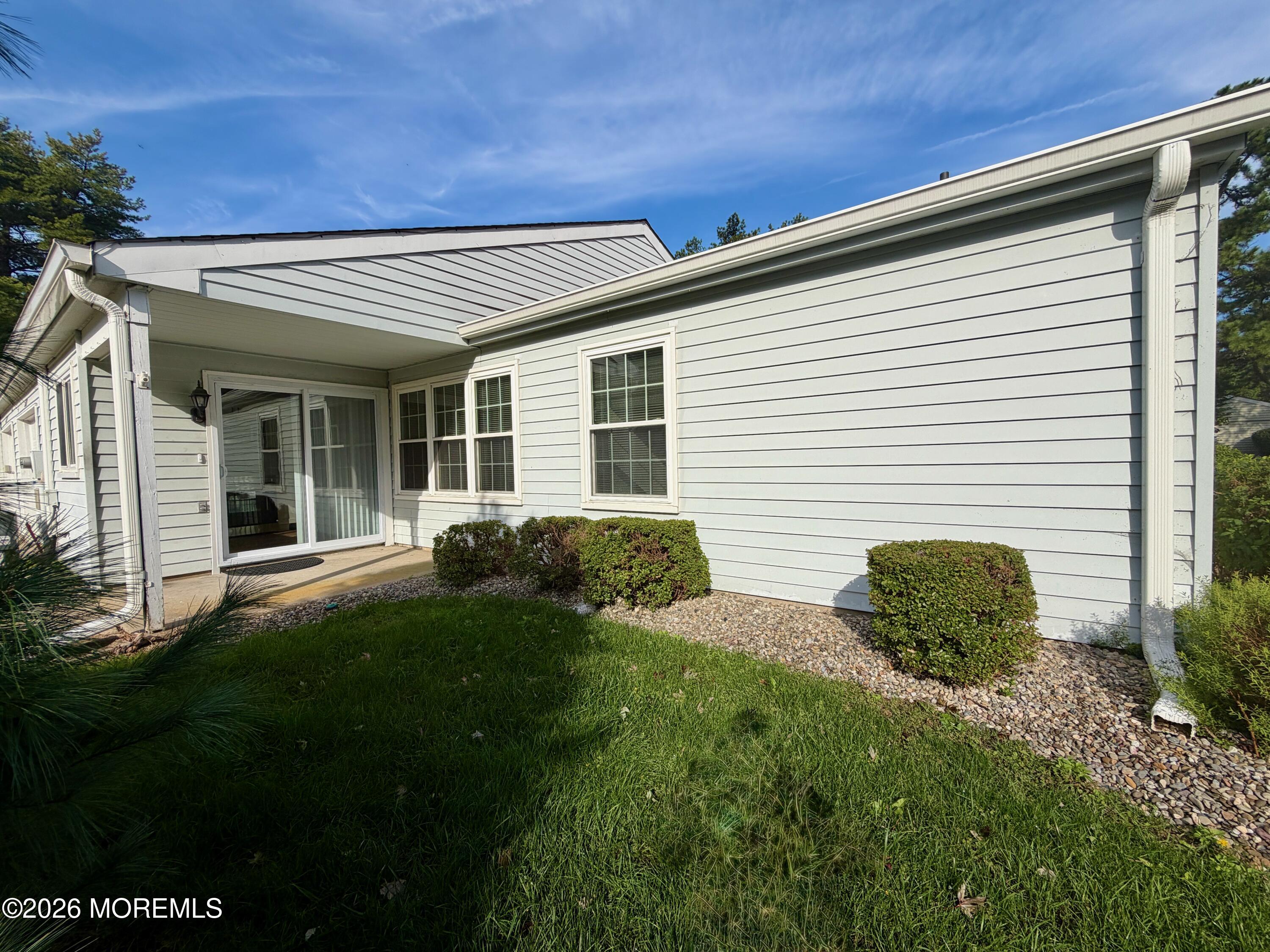 539A Warwick Court Manchester NJ 08759