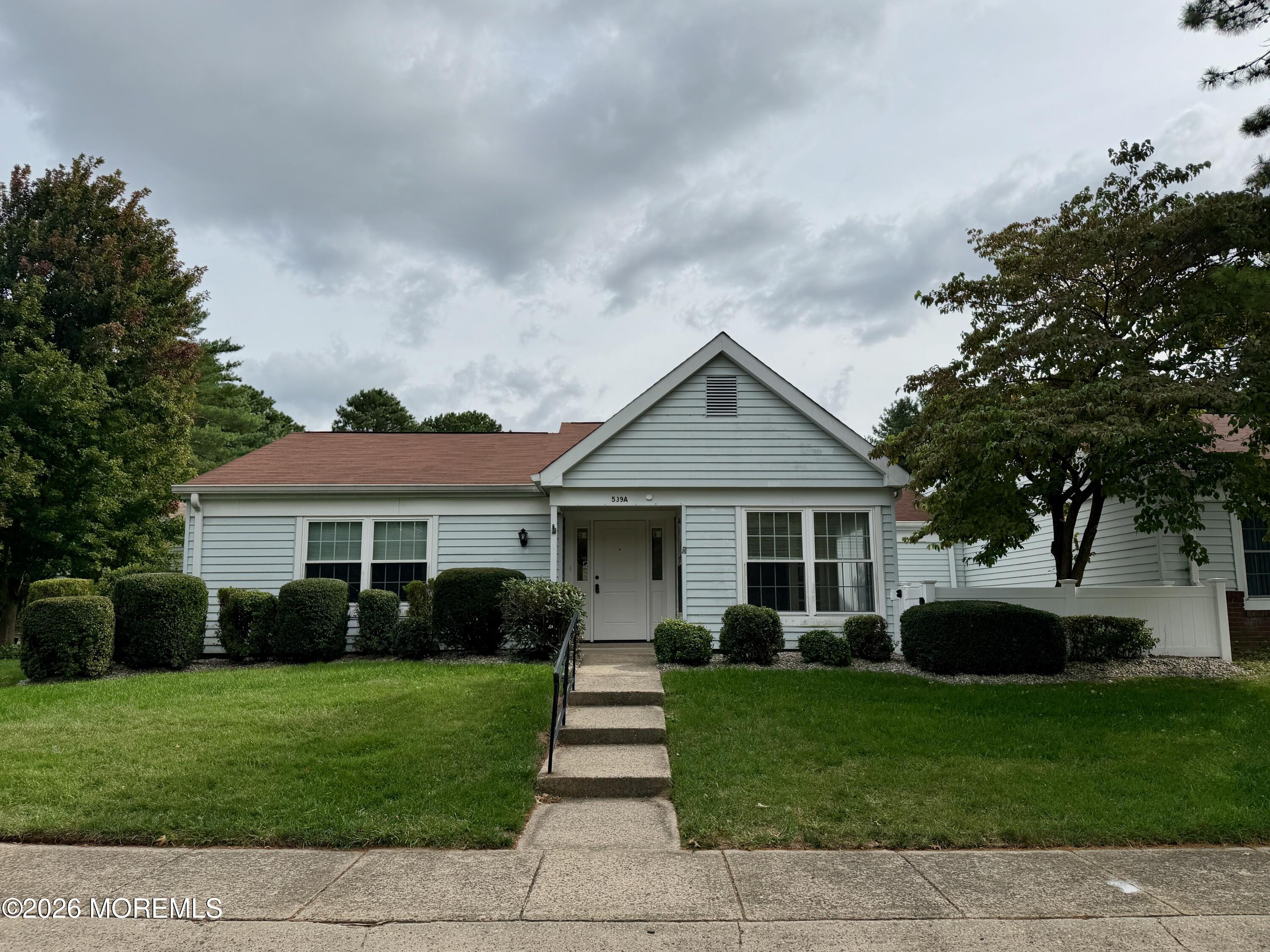 539A Warwick Court Manchester NJ 08759