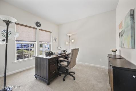 5 Gainsborough Lane Manchester NJ 08759