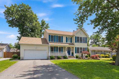 2532 Woodland Road Manchester NJ 08759
