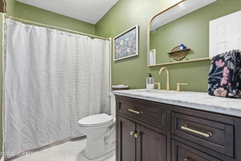 158 Pinewood Road Toms River NJ 08753