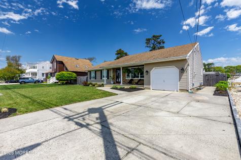 158 Pinewood Road Toms River NJ 08753