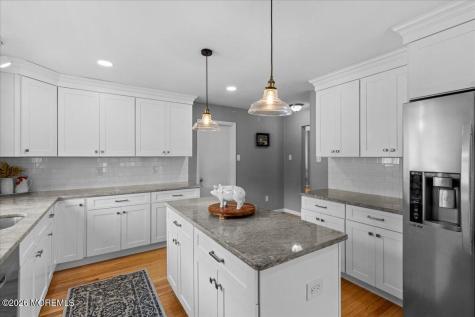 2 Menin Street Chatsworth NJ 08019