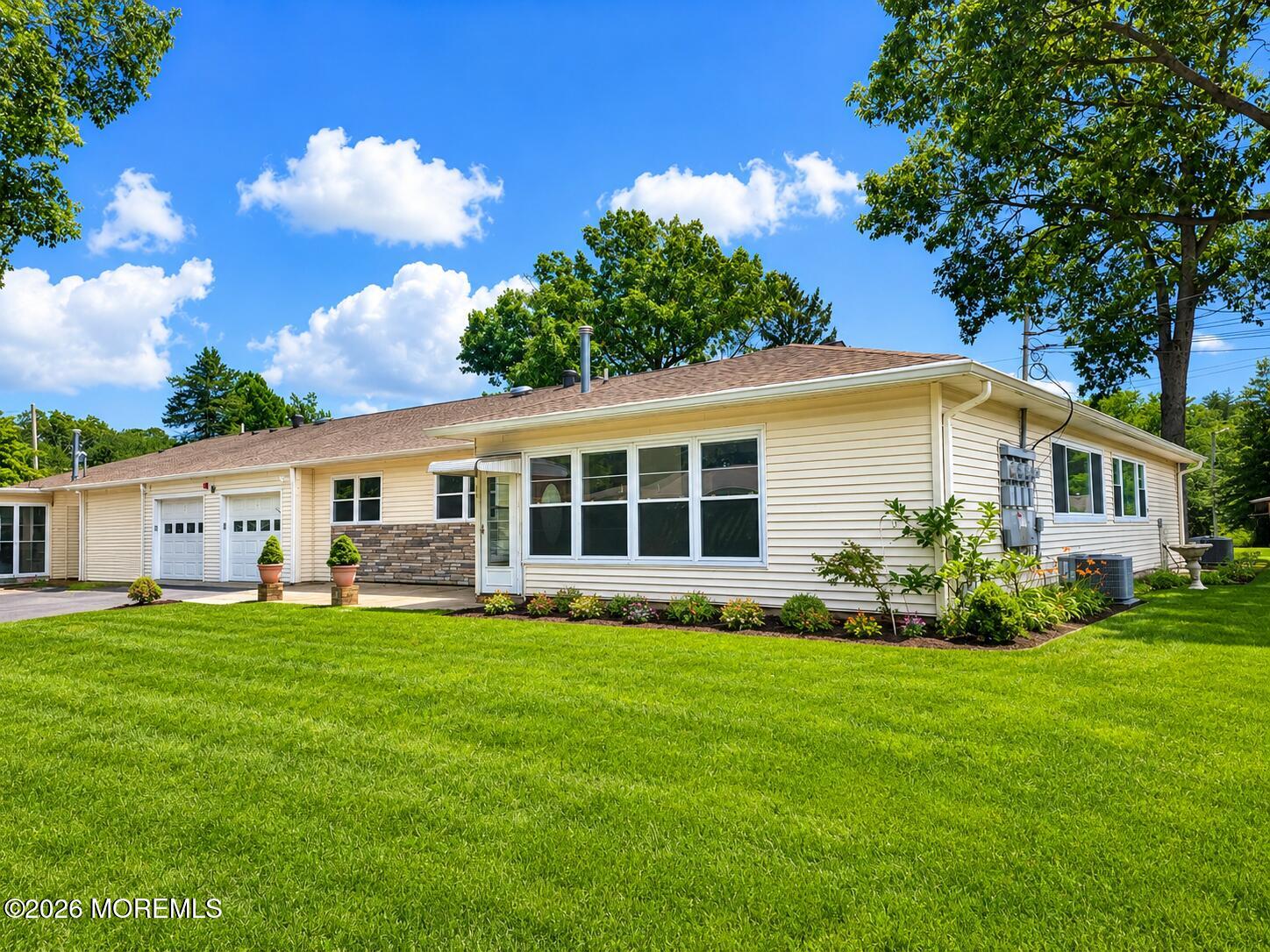 17 Dixie Lane Jackson NJ 08527