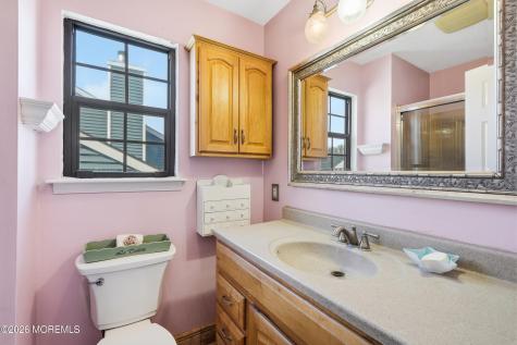 149 Malibu Drive Eatontown NJ 07724
