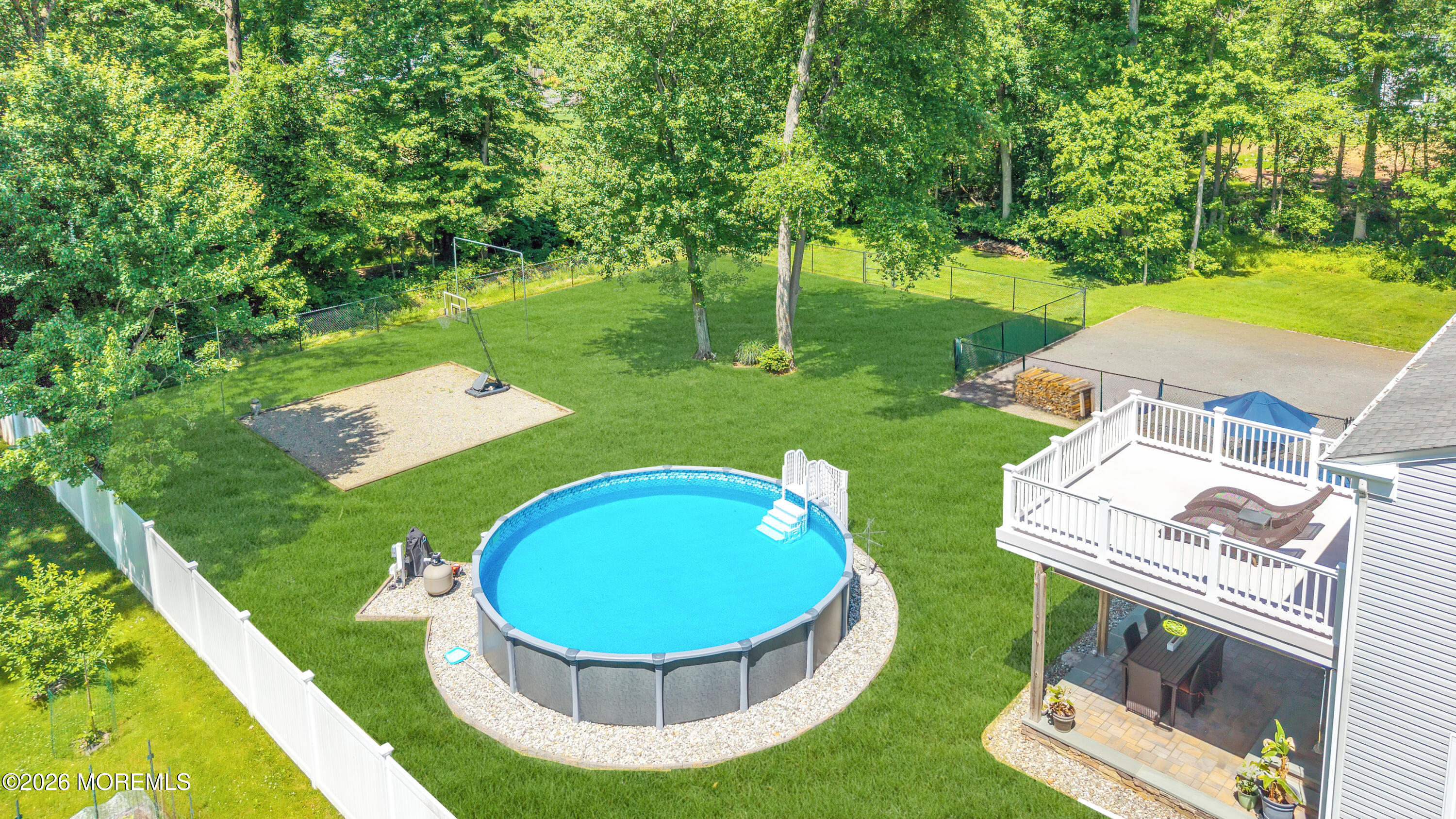 33 Baldwin Avenue Morganville NJ 07751