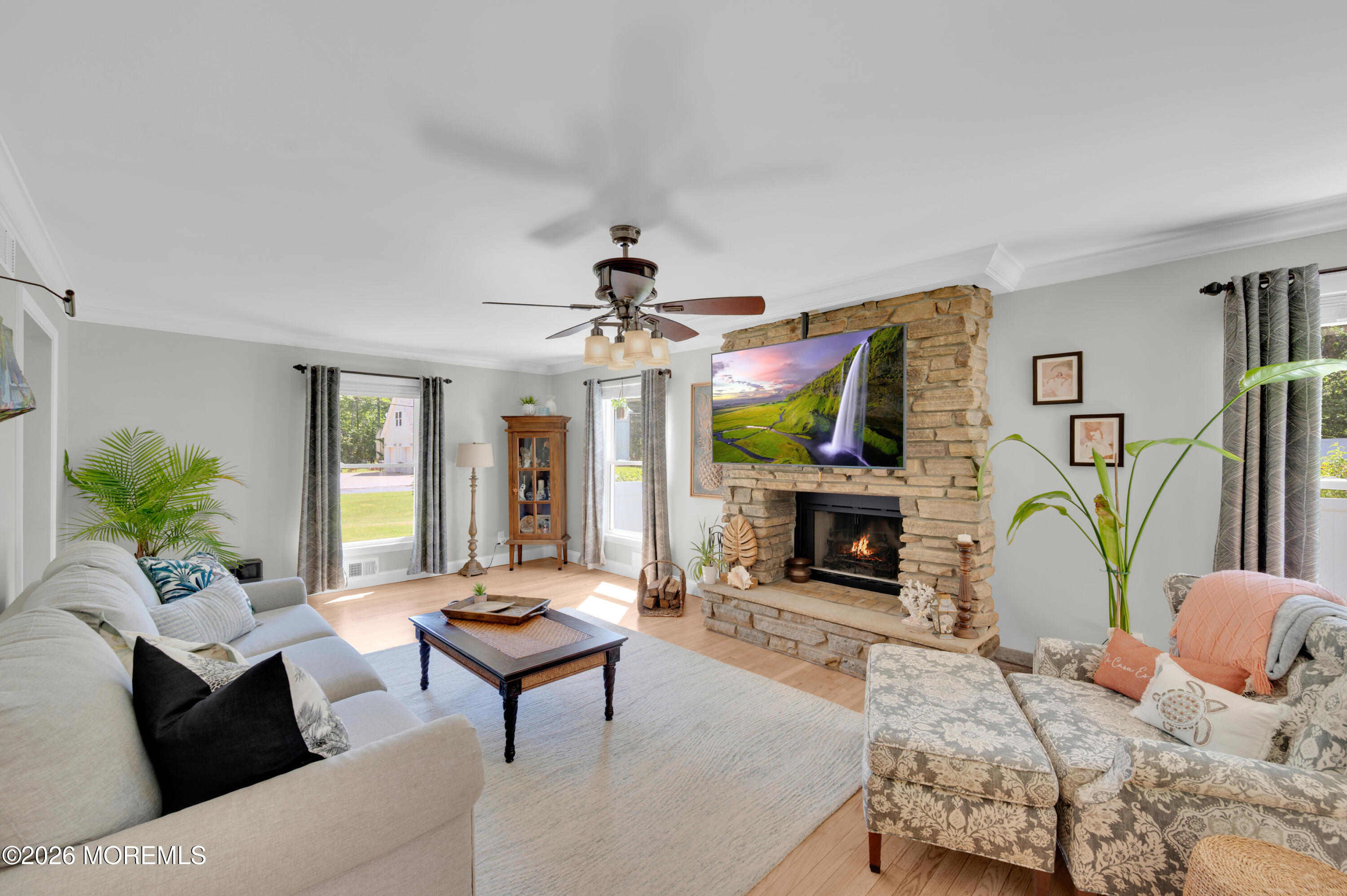 33 Baldwin Avenue Morganville NJ 07751