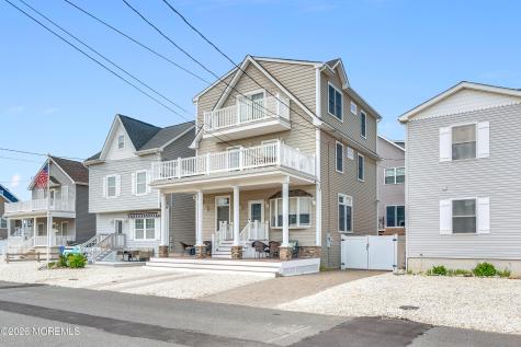 222 3rd Avenue Ortley Beach NJ 08751