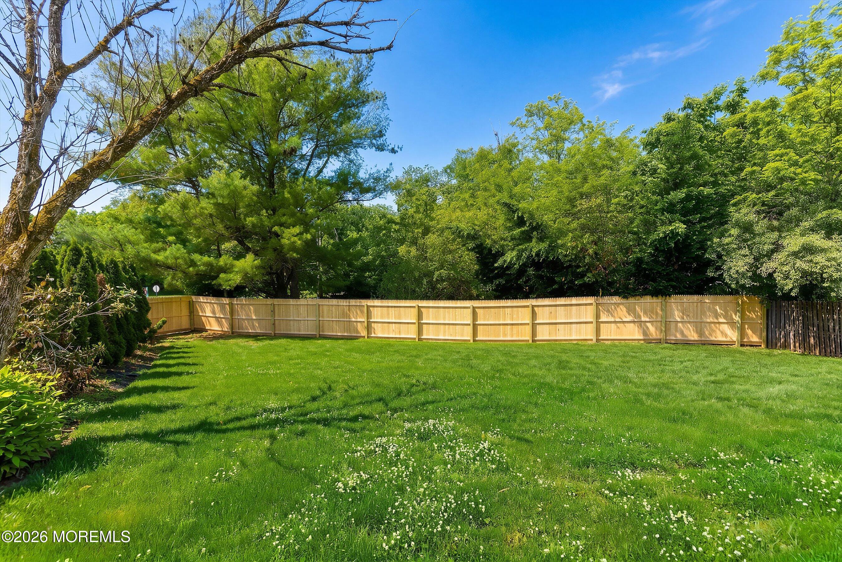 10 Ravenwood Court Freehold NJ 07728