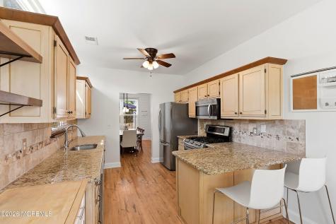 10 Ravenwood Court Freehold NJ 07728