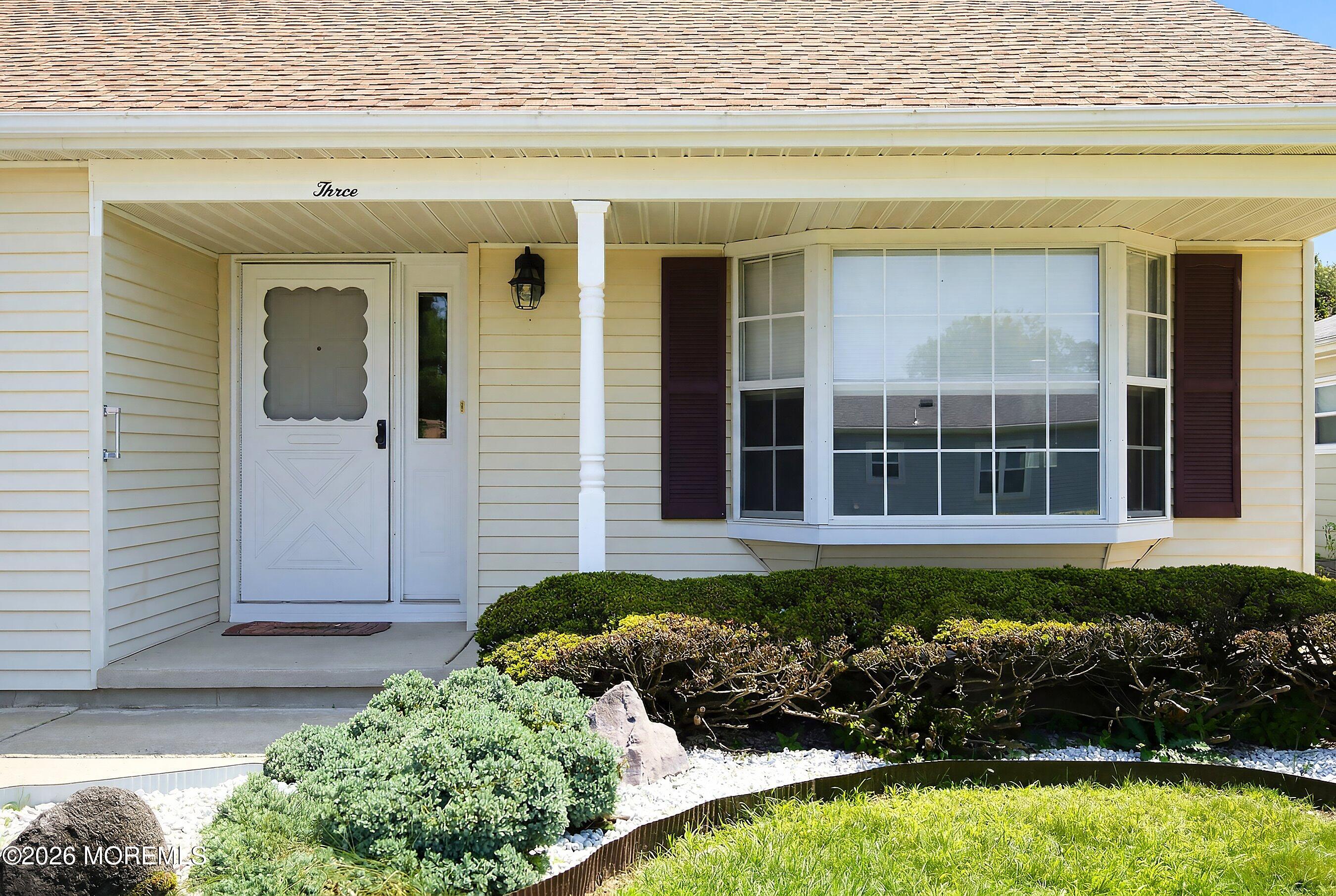3 Yucatan Way Toms River NJ 08757