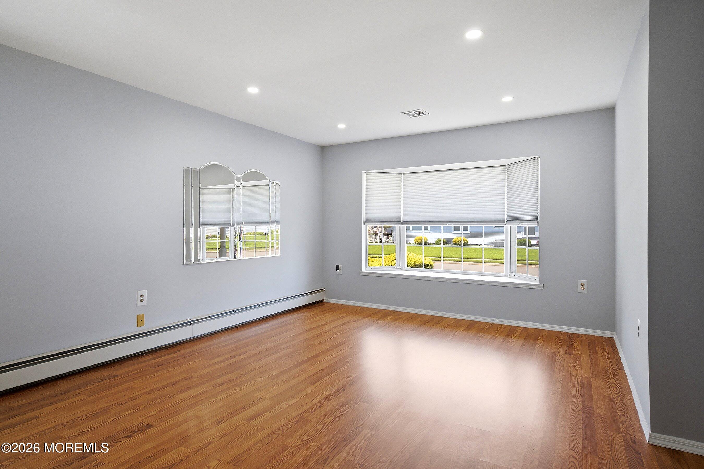 3 Yucatan Way Toms River NJ 08757
