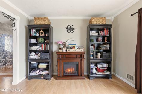 1 Mimi Lane Howell NJ 07731