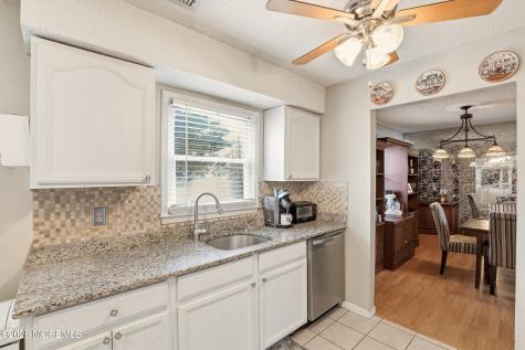 1 Mimi Lane Howell NJ 07731