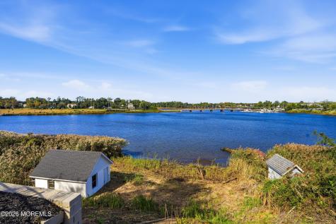 64 Locust Avenue Red Bank NJ 07701