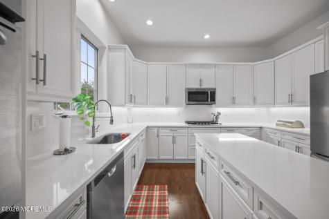 29 Chad Lane Howell NJ 07731