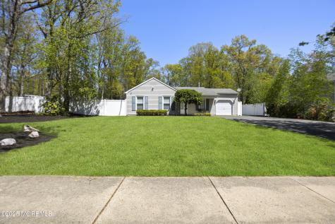 28 Ashford Road Jackson NJ 08527