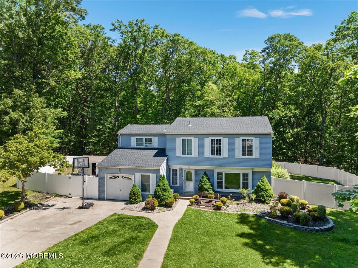 17 Monroe Lane Jackson NJ 08527
