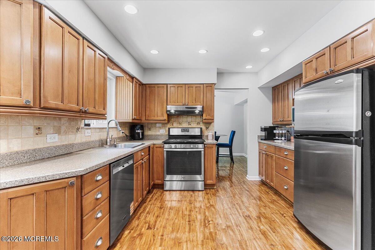 17 Monroe Lane Jackson NJ 08527