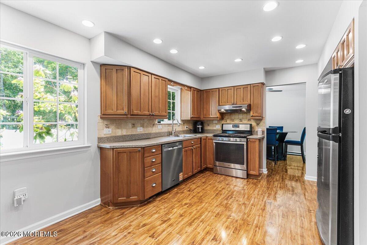 17 Monroe Lane Jackson NJ 08527