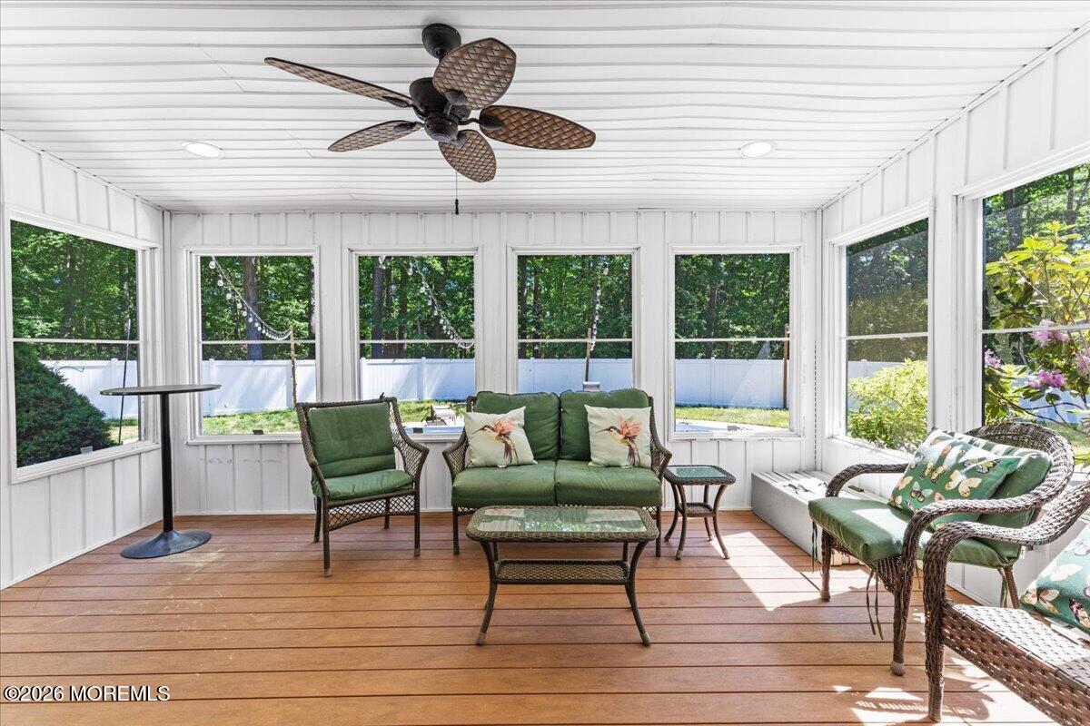 17 Monroe Lane Jackson NJ 08527
