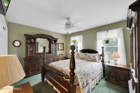 77 Schooner Avenue Barnegat NJ 08005
