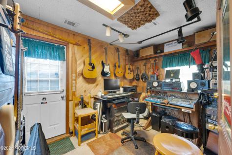 77 Schooner Avenue Barnegat NJ 08005