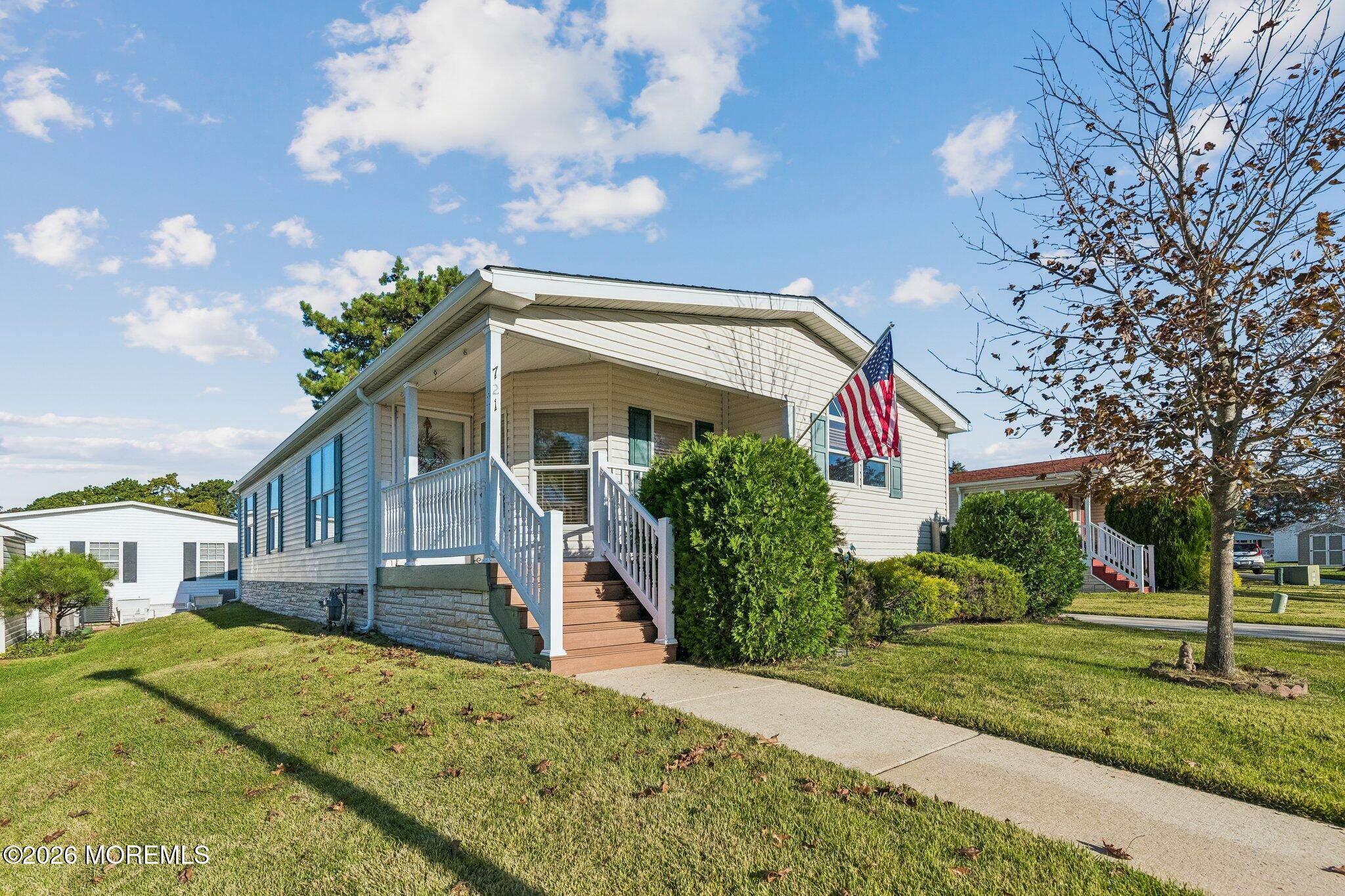 721 Evergreen Court Whiting NJ 08759