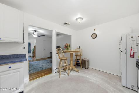 17 Robin Street Manchester NJ 08759