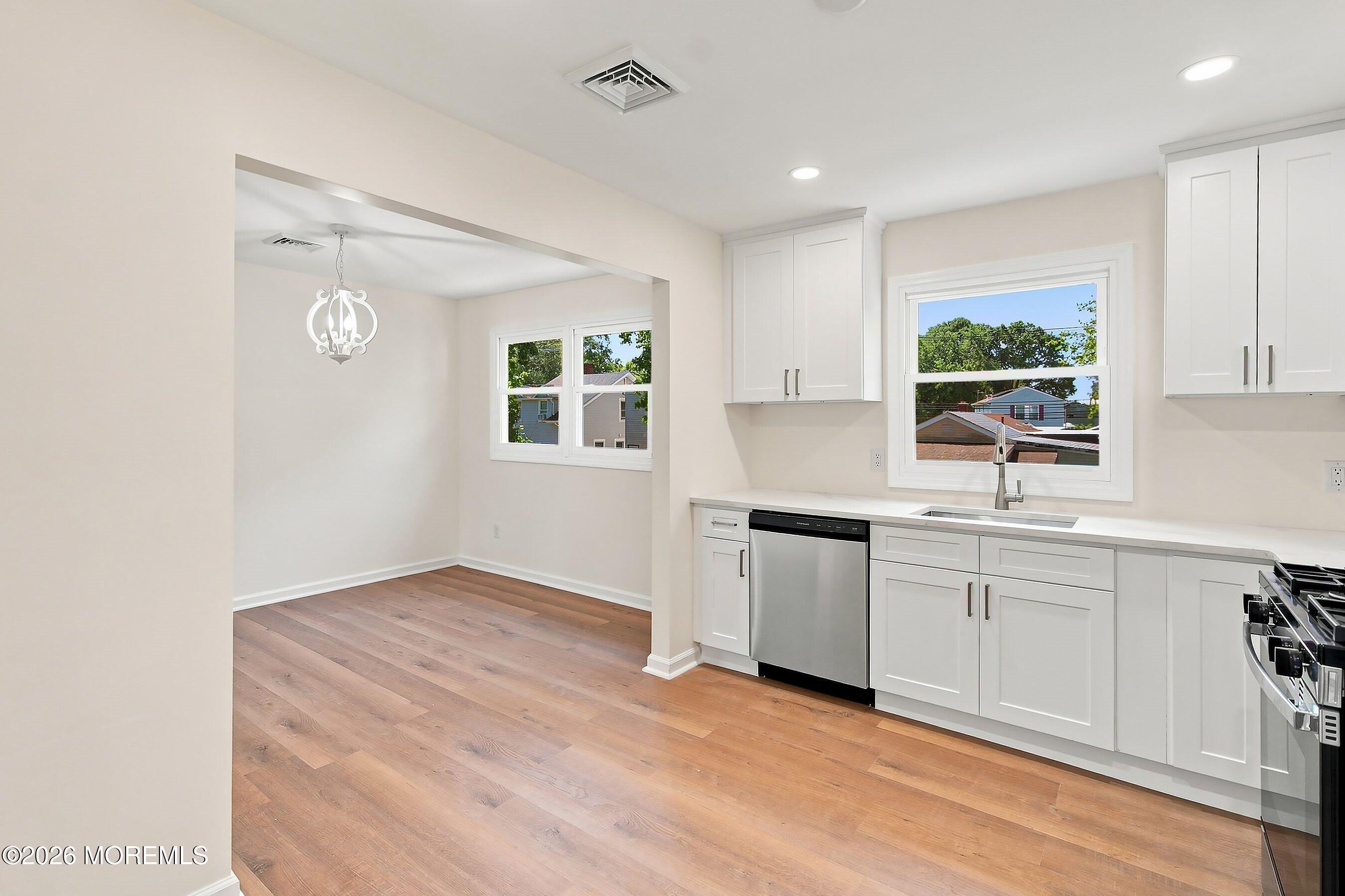 5 Beacon Terrace Keansburg NJ 07734