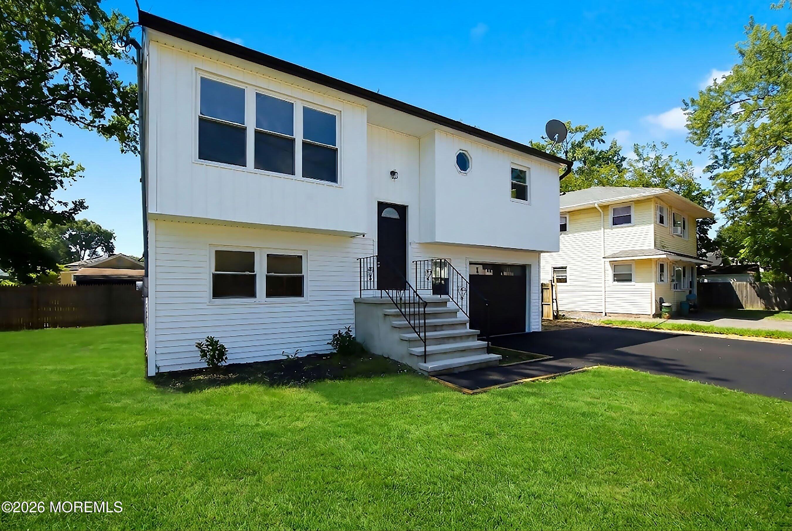 5 Beacon Terrace Keansburg NJ 07734