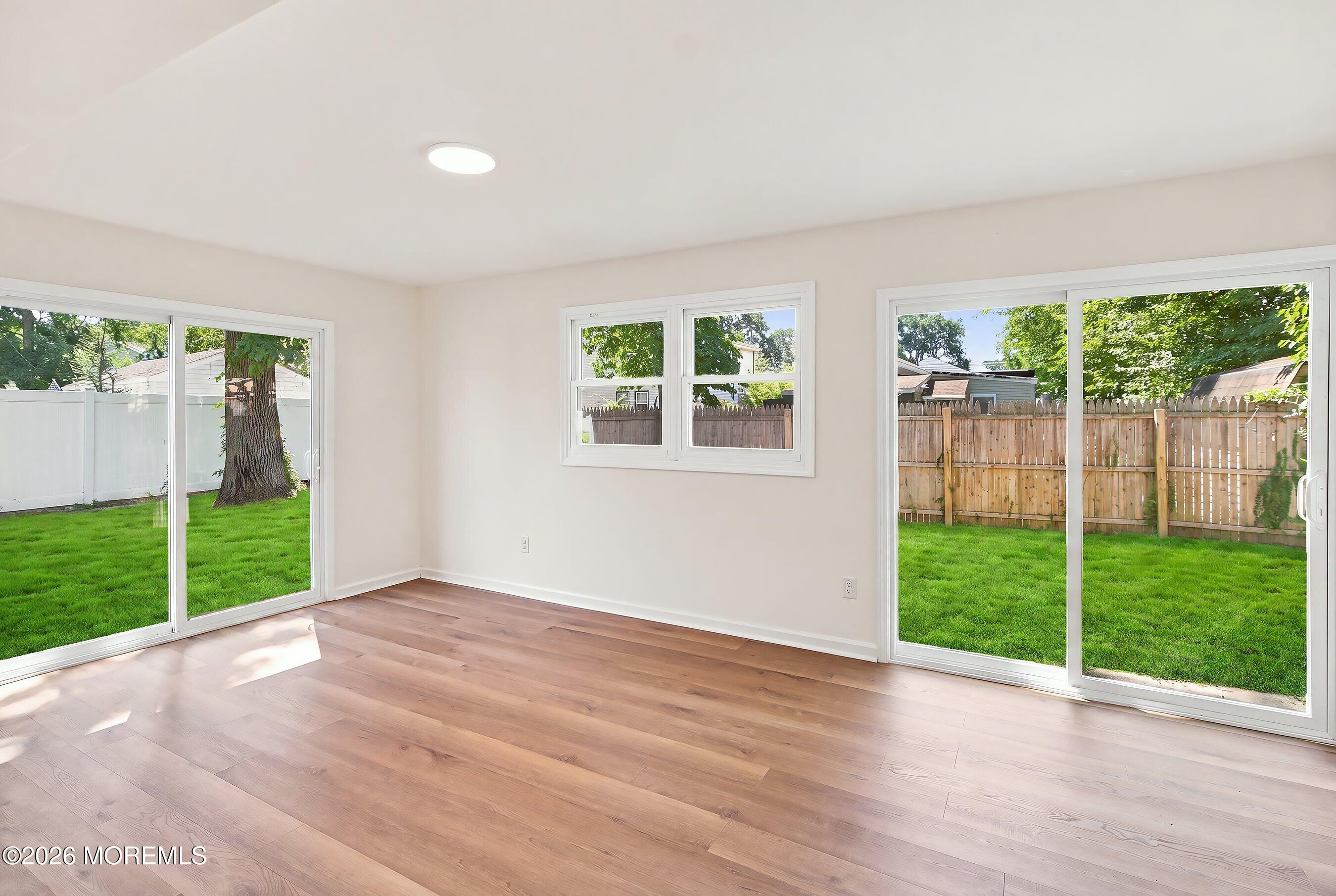 5 Beacon Terrace Keansburg NJ 07734