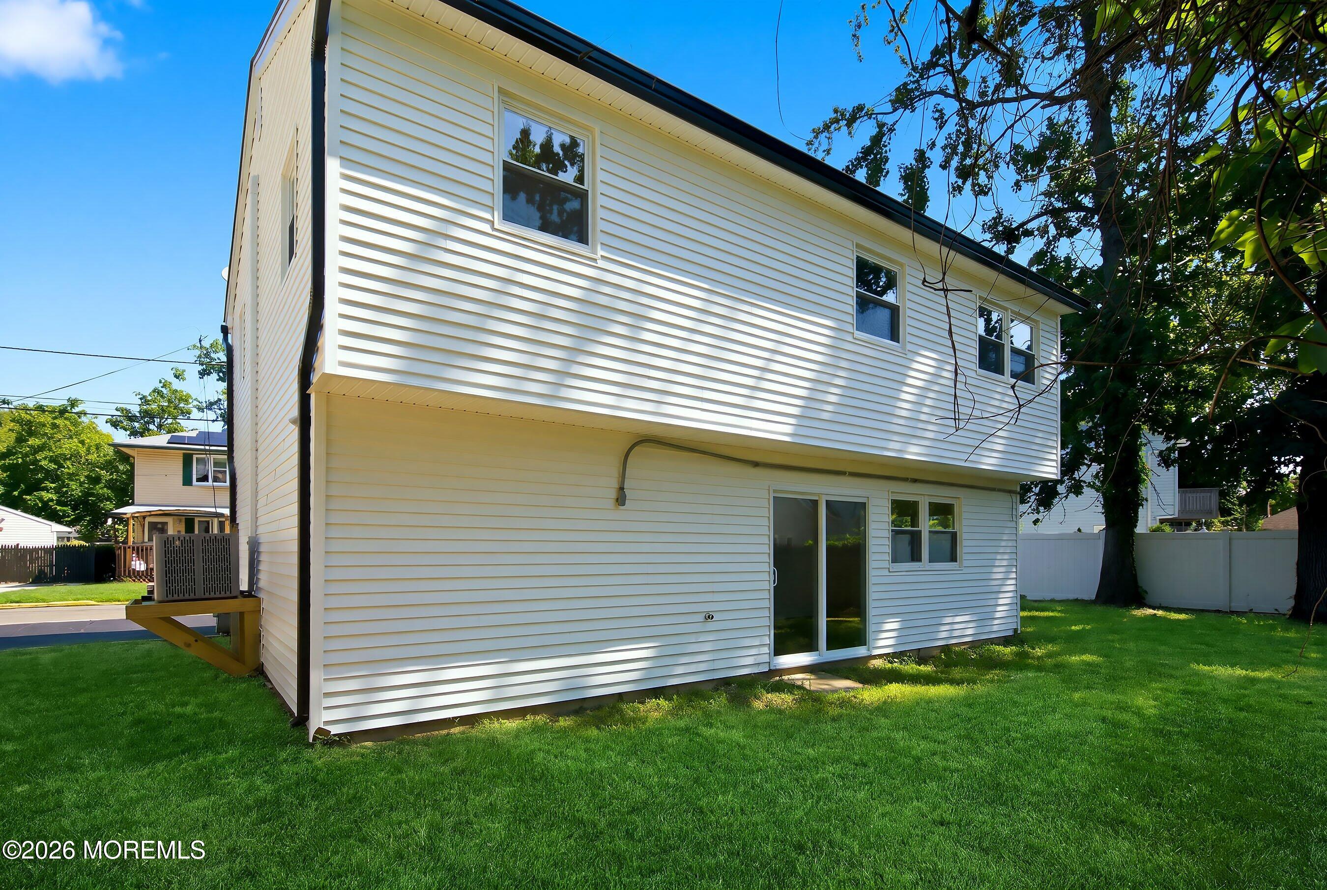 5 Beacon Terrace Keansburg NJ 07734