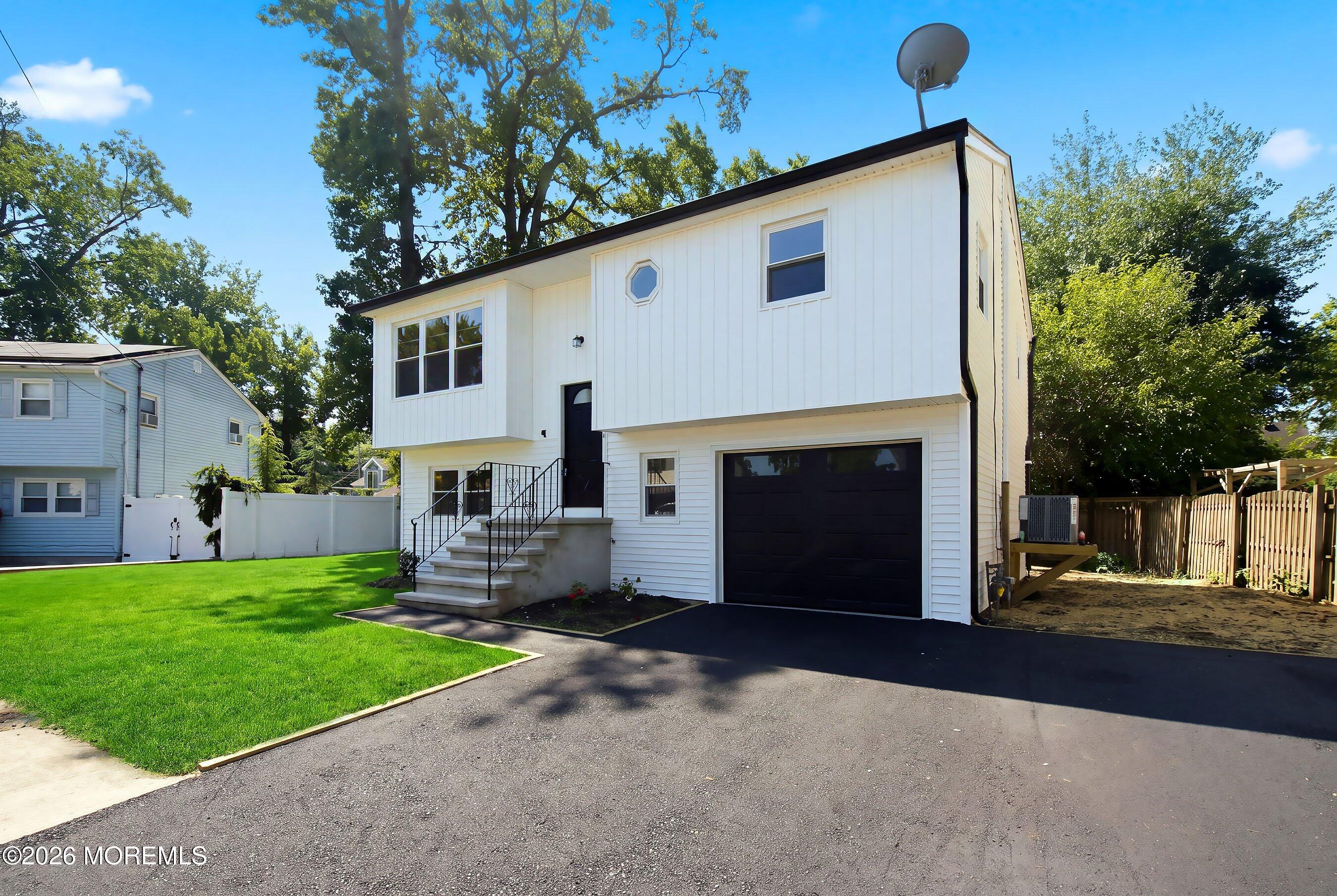 5 Beacon Terrace Keansburg NJ 07734