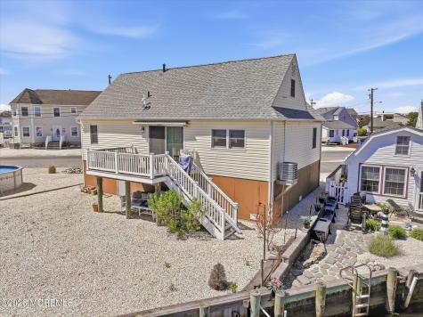 159 Morris Boulevard Manahawkin NJ 08050