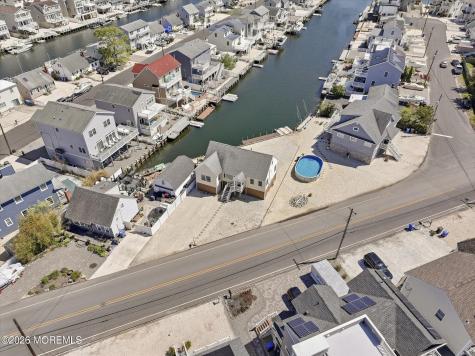 159 Morris Boulevard Manahawkin NJ 08050
