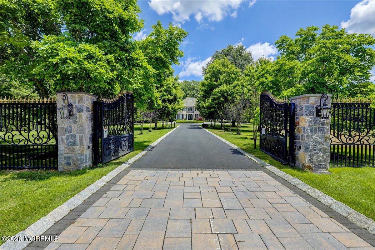 422 Everett Road Holmdel NJ 07733