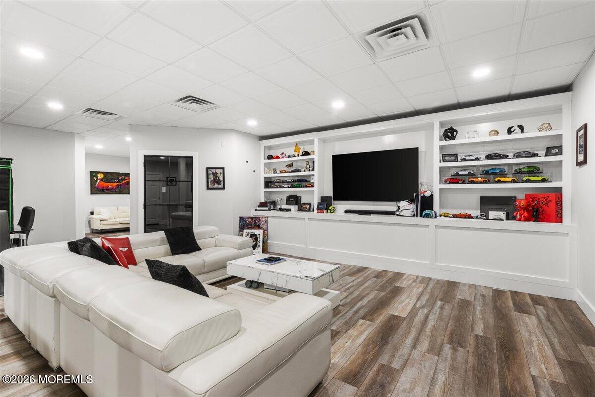 422 Everett Road Holmdel NJ 07733