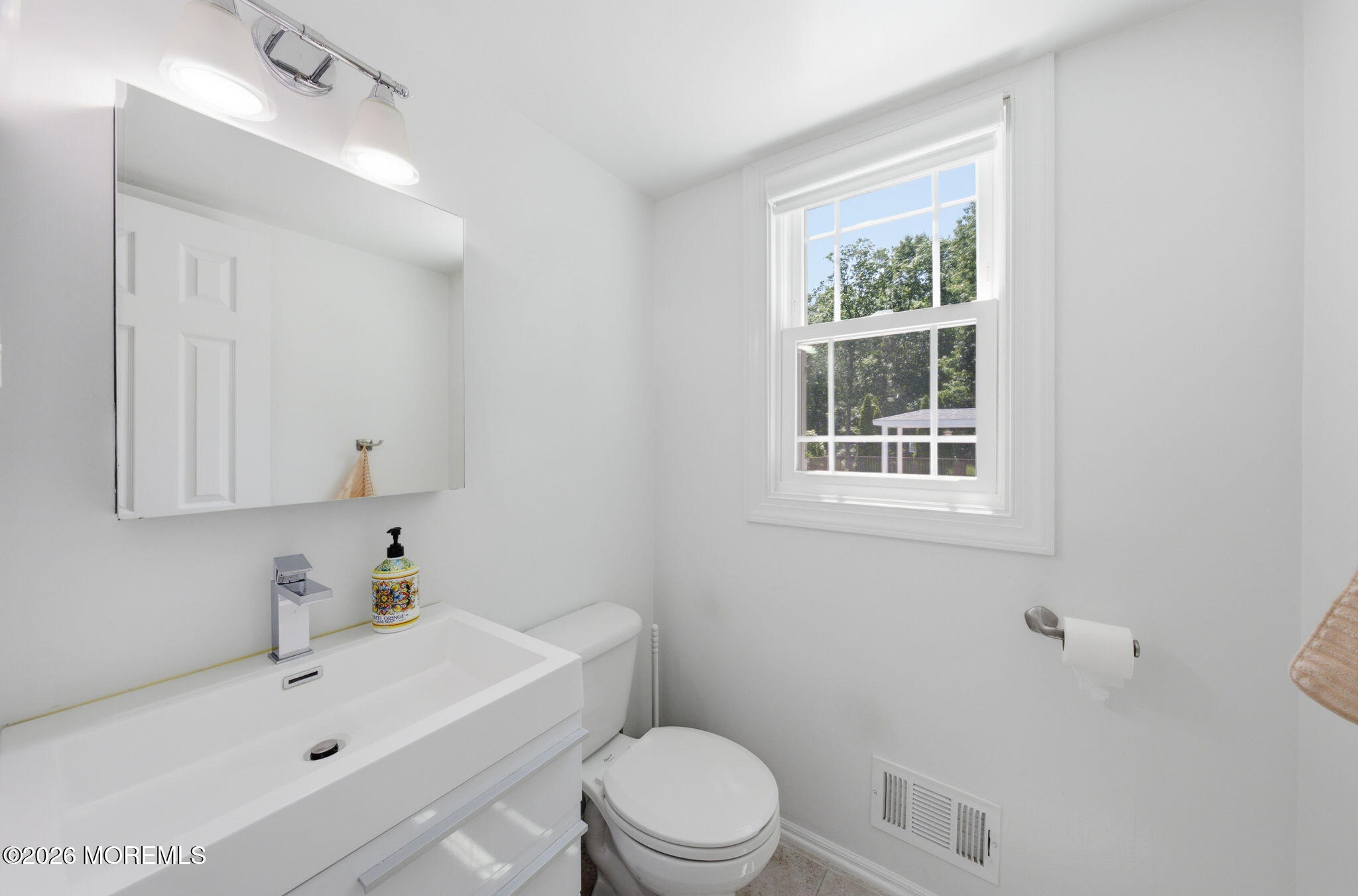 74 Agress Road Perrineville NJ 08535