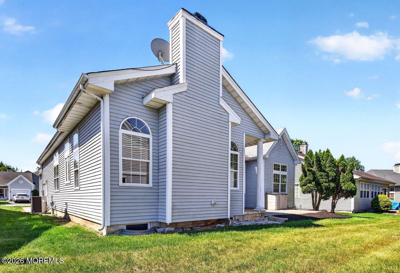11 Valley Stream Place Barnegat NJ 08005