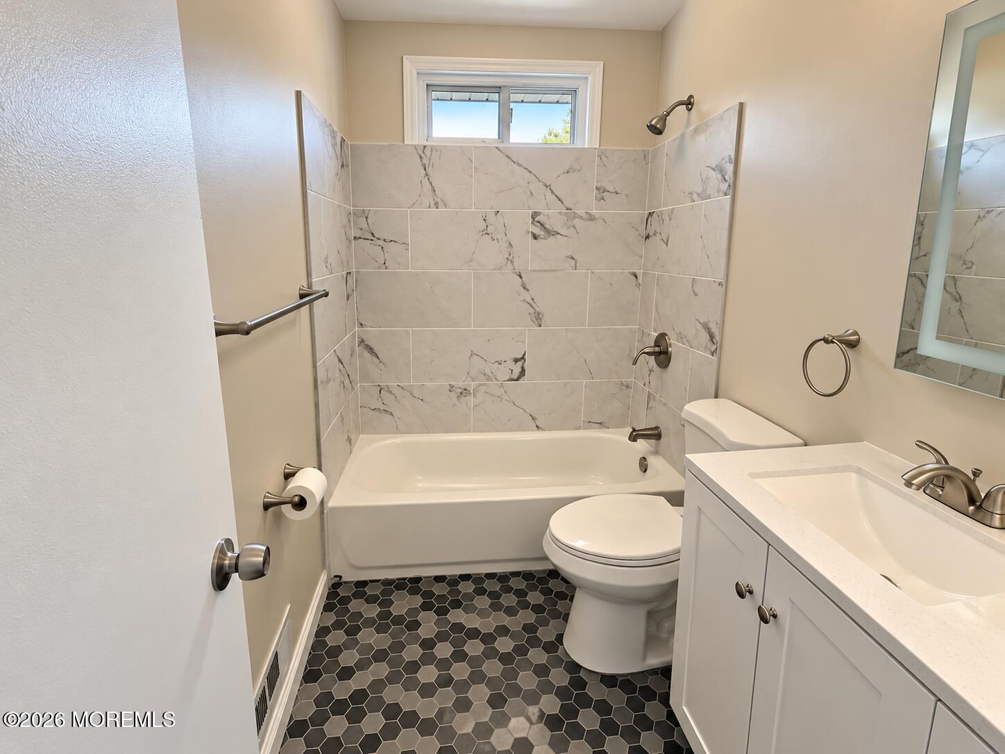 112 Blossom Drive Toms River NJ 08753