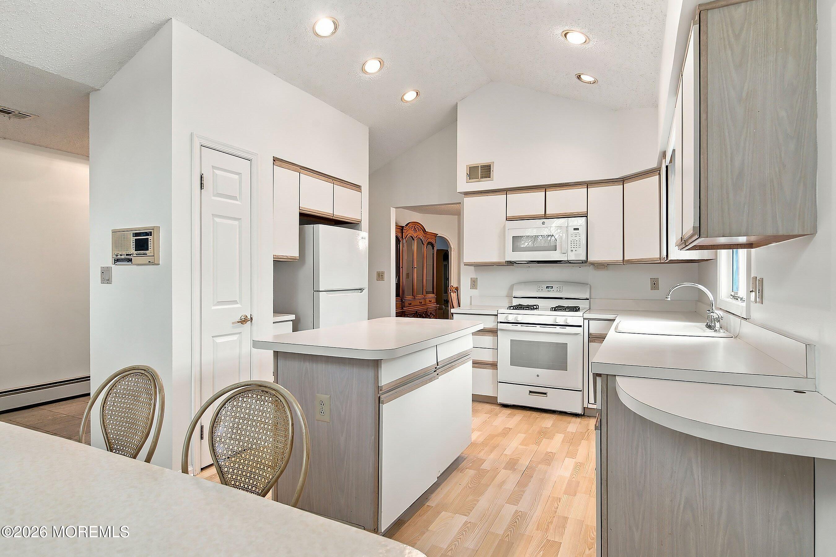 85 Caldwell Terrace Marlboro NJ 07746