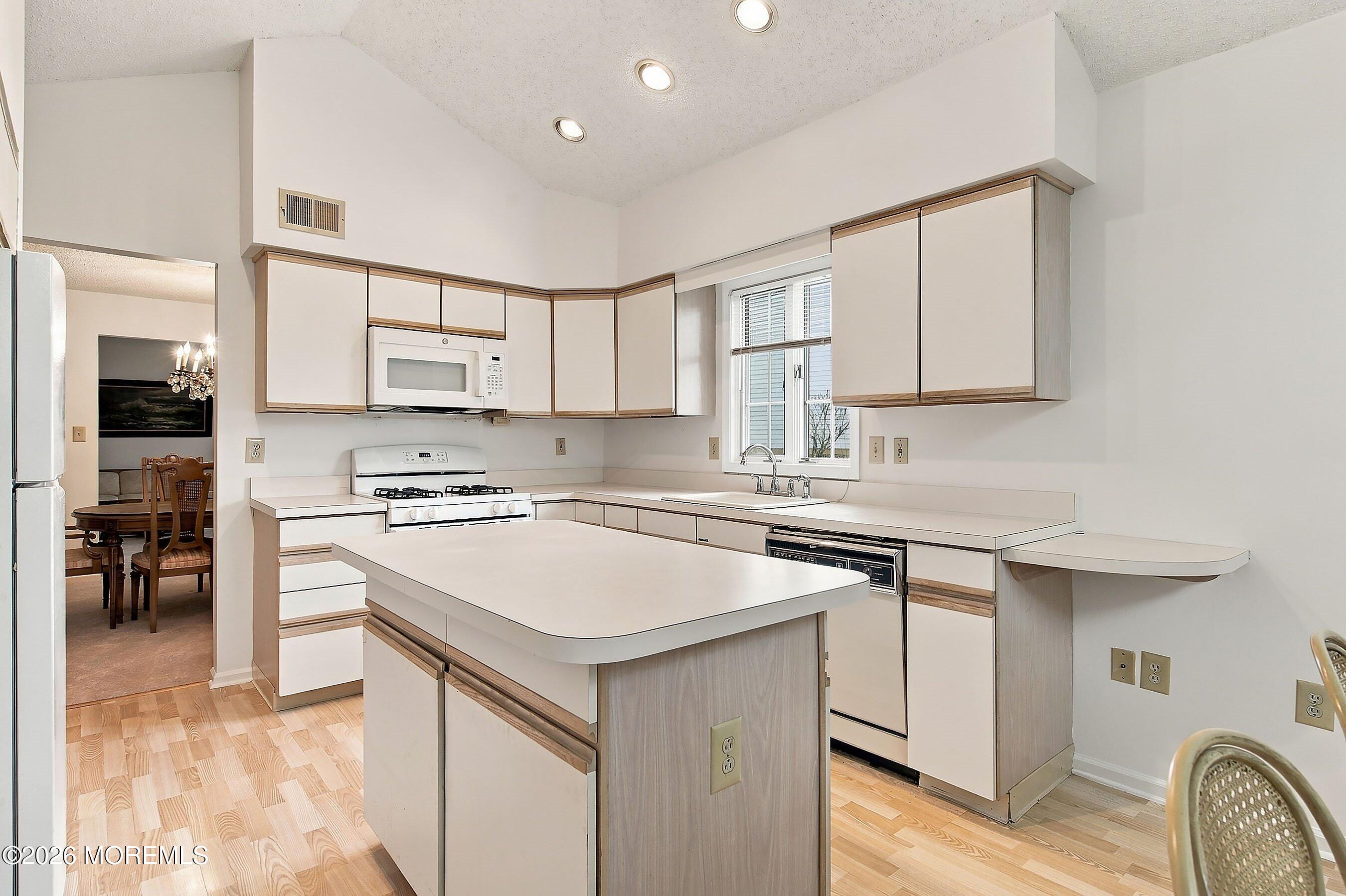 85 Caldwell Terrace Marlboro NJ 07746