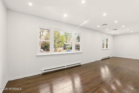 9 Riccis Drive Jackson NJ 08527