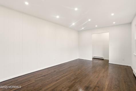 9 Riccis Drive Jackson NJ 08527